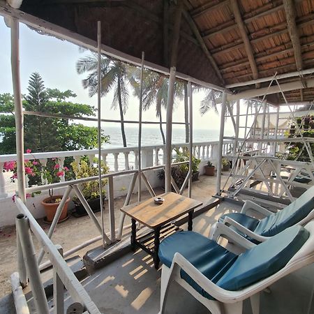 This Is It Beachfront - Rooms, Cafe & Events Arambol Exterior photo